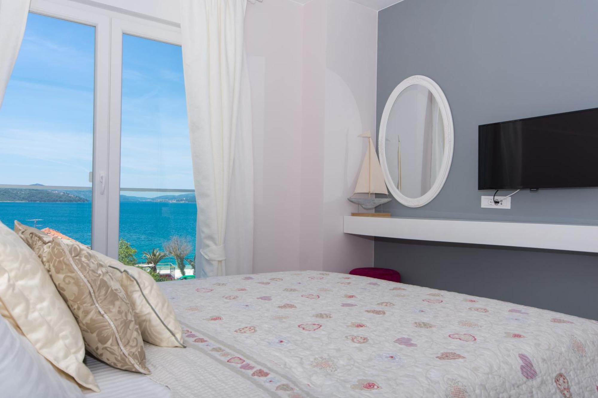 Apartments Soho Trogir Kamer foto