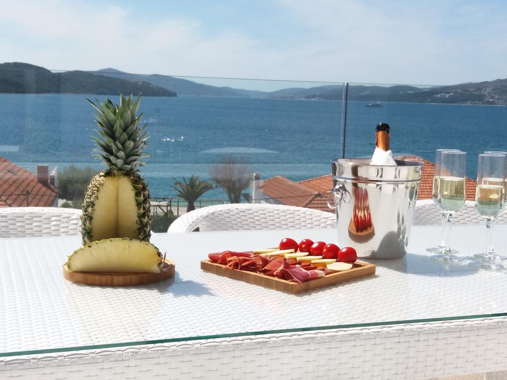 Apartments Soho Trogir Buitenkant foto