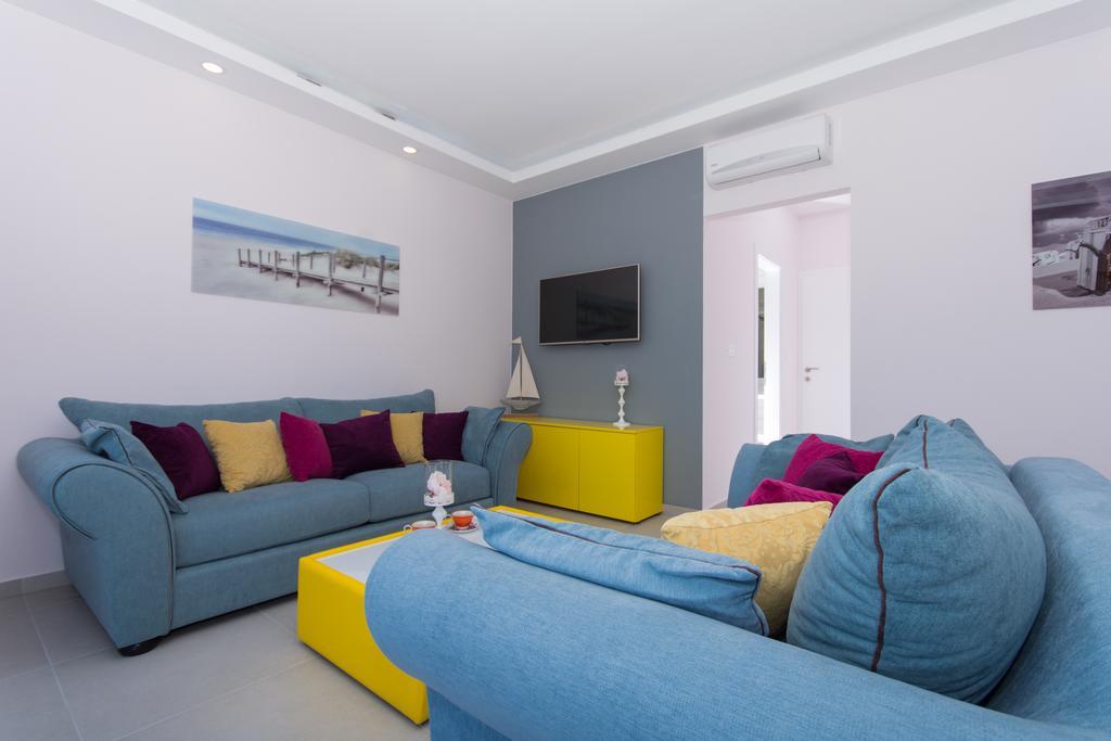 Apartments Soho Trogir Buitenkant foto