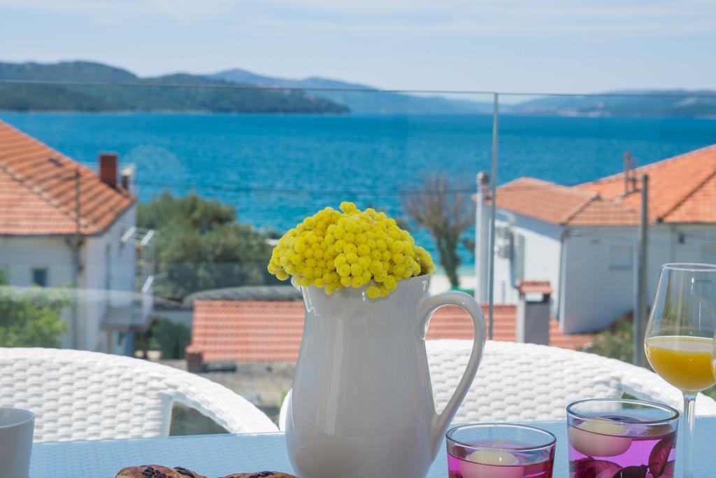 Apartments Soho Trogir Buitenkant foto