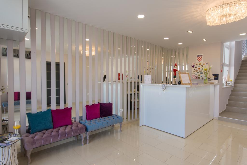 Apartments Soho Trogir Buitenkant foto